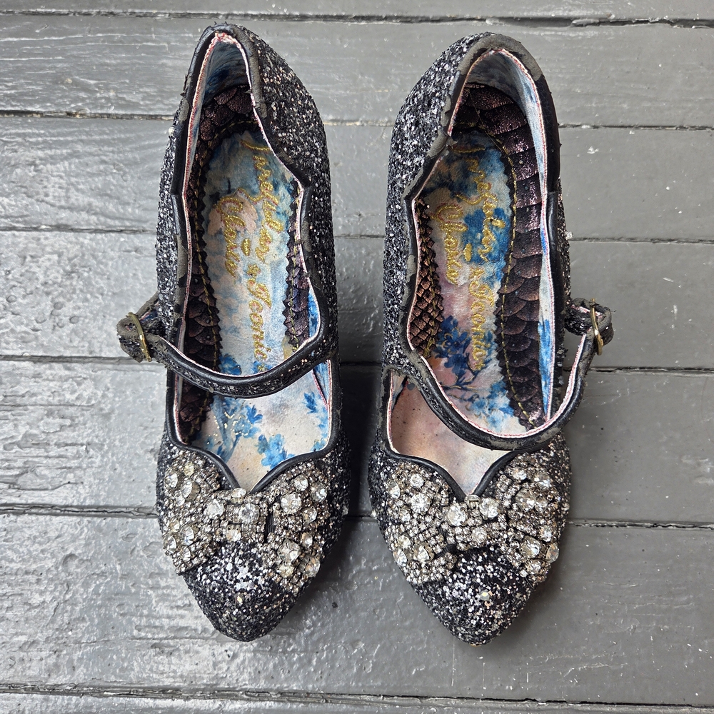 Glittery Black Mary Jane Shoes with Rhinestone Bow